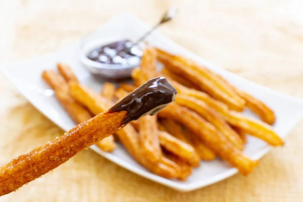 Churros with hot chocolate