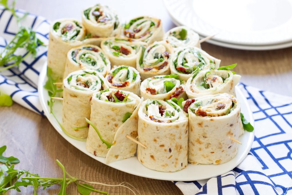 Tortilla with arugula and sun-dried tomatoes