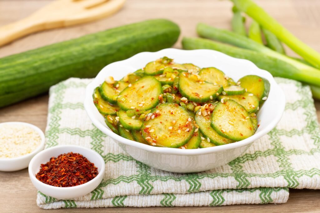 Recipe for spicy cucumber salad - Oi Muchim