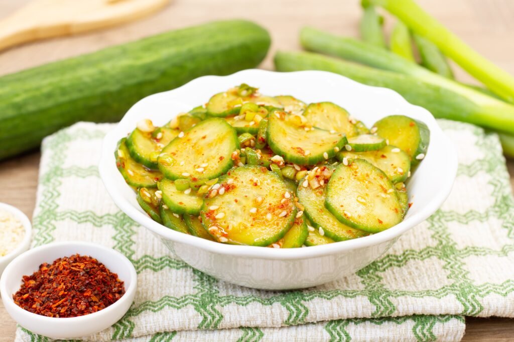 Recipe for spicy cucumber salad - Oi Muchim