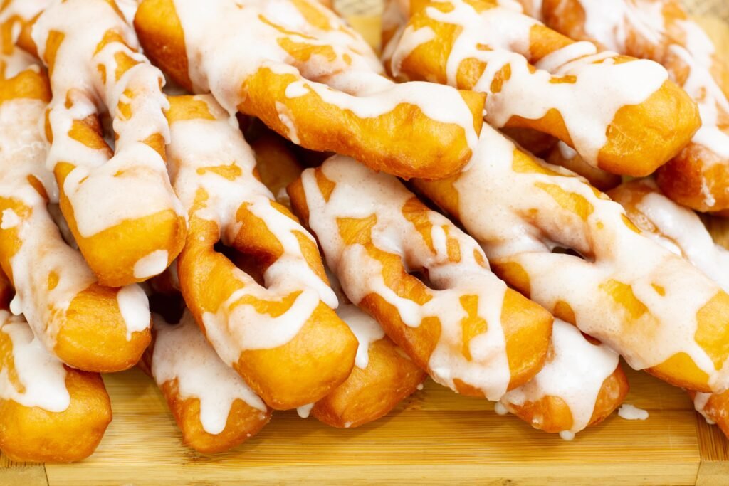 Recipe for Angel Wings (Faworki) with yeast