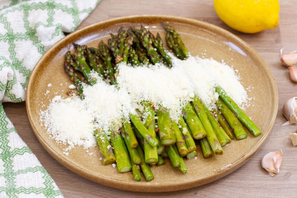 Recipe for baked asparagus with parmesan