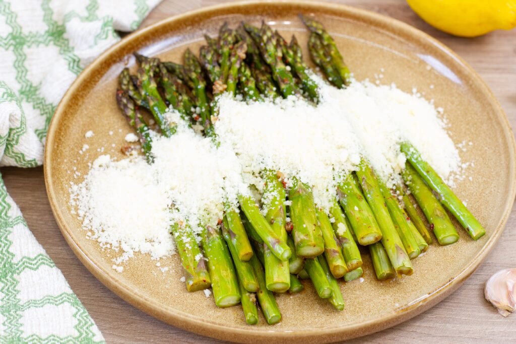 Recipe for baked asparagus with parmesan