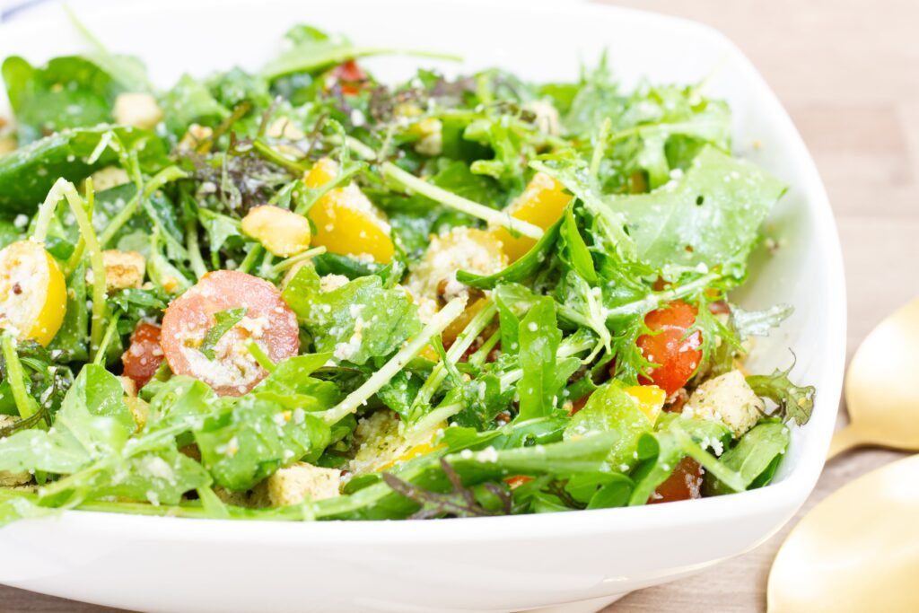 Recipe for salad with croutons