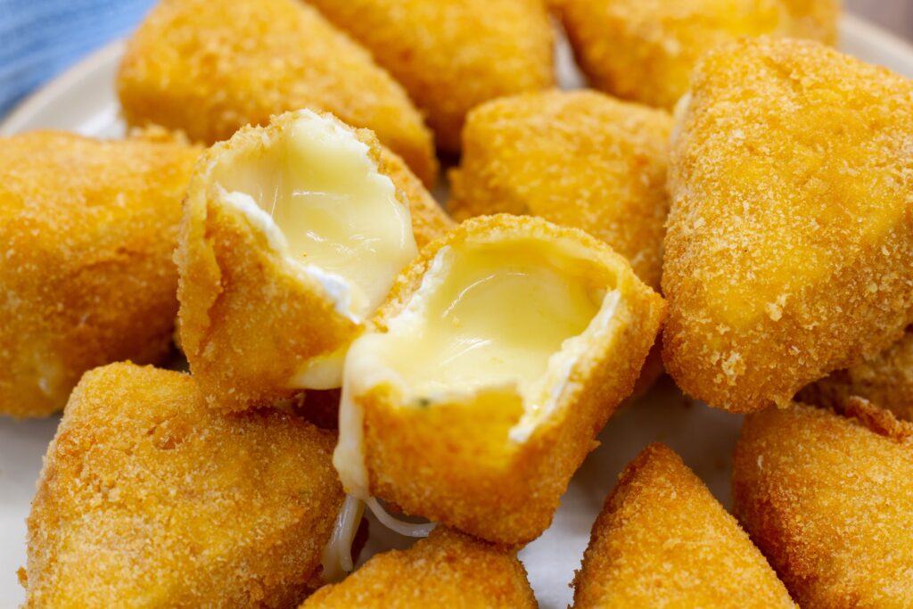 Recipe for fried Camembert cheese