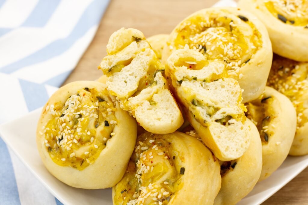 Recipe for vegan rolls with zucchini