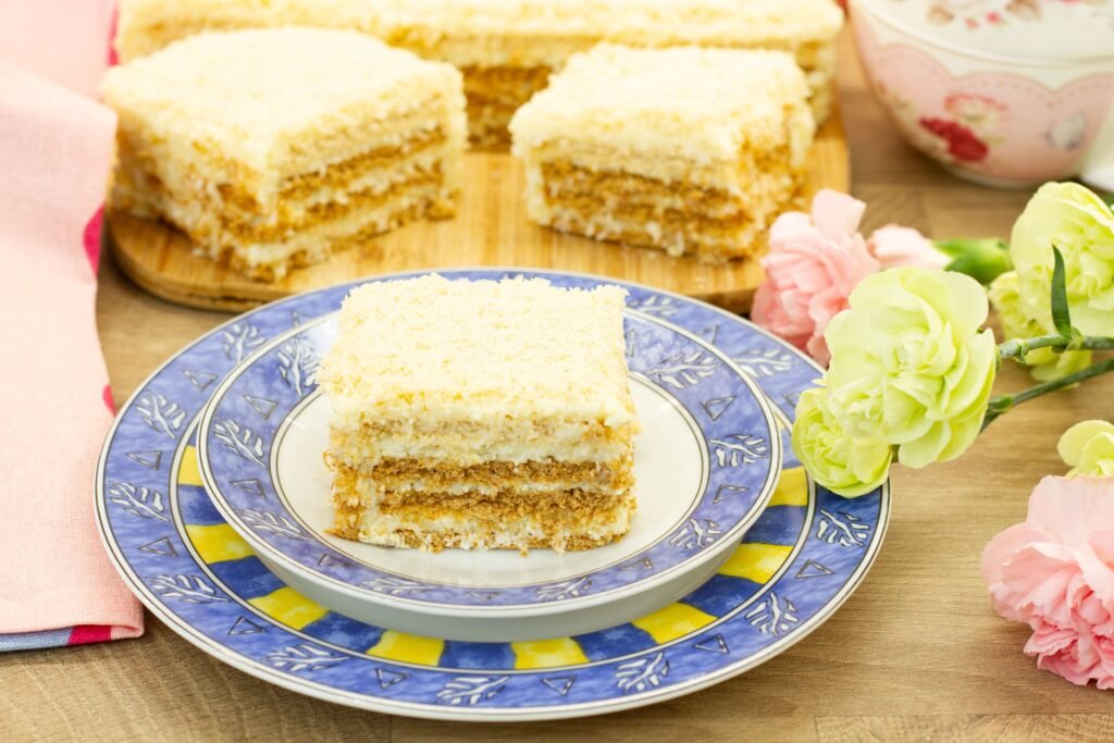 Recipe for no-bake Raffaello cake