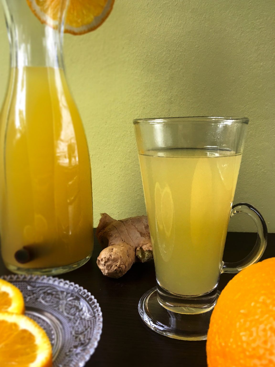 Appleorange and ginger drink