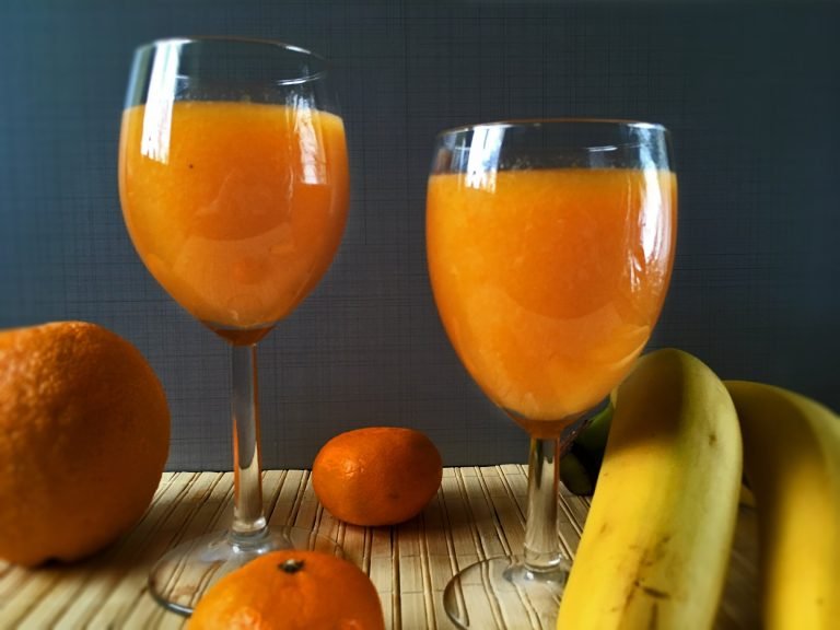 Fruit juice with carrot