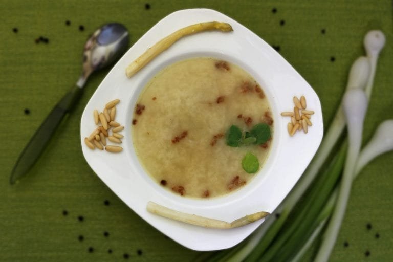 White asparagus soup