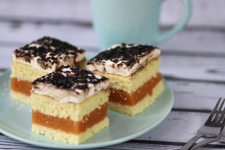 Sponge apple cake with whipped cream
