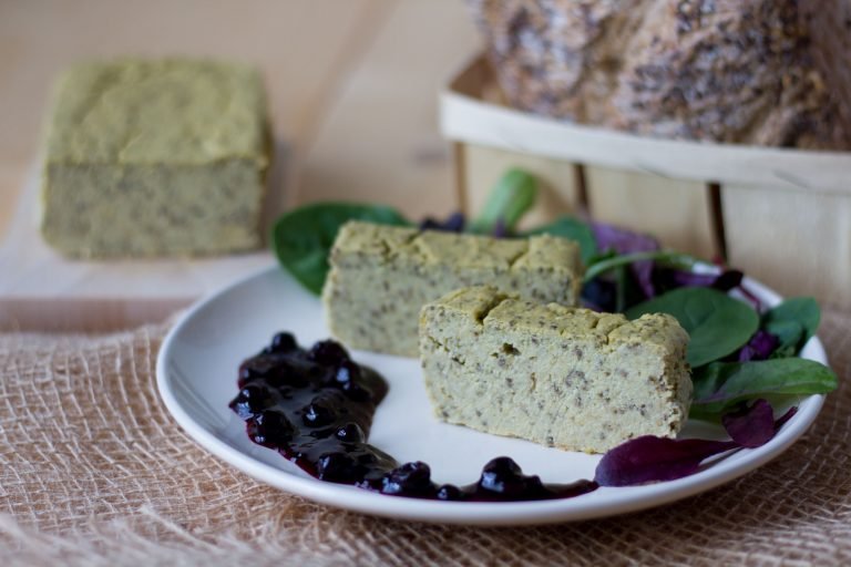 Butter bean pate with cashew nuts