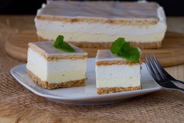 Lemon cake