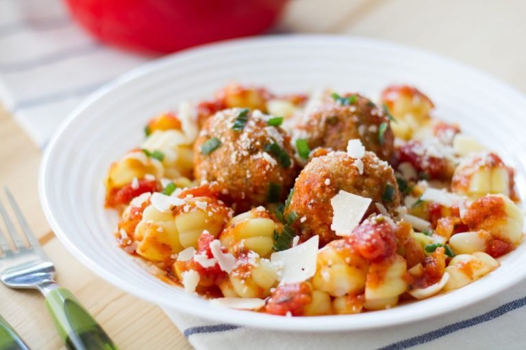 Minced meat meatballs