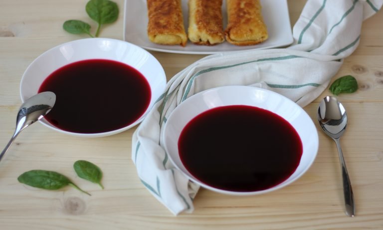Borscht made from beets