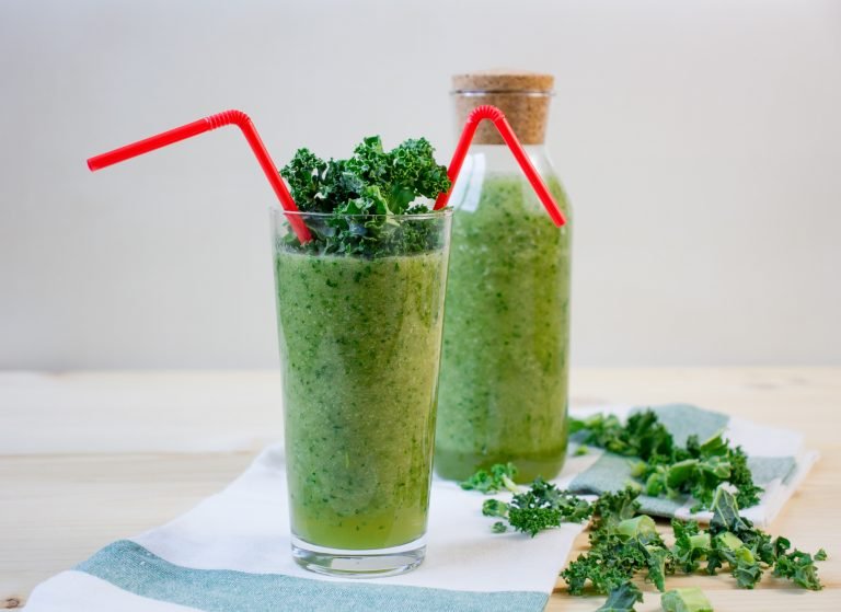 Kale cocktail with fruits