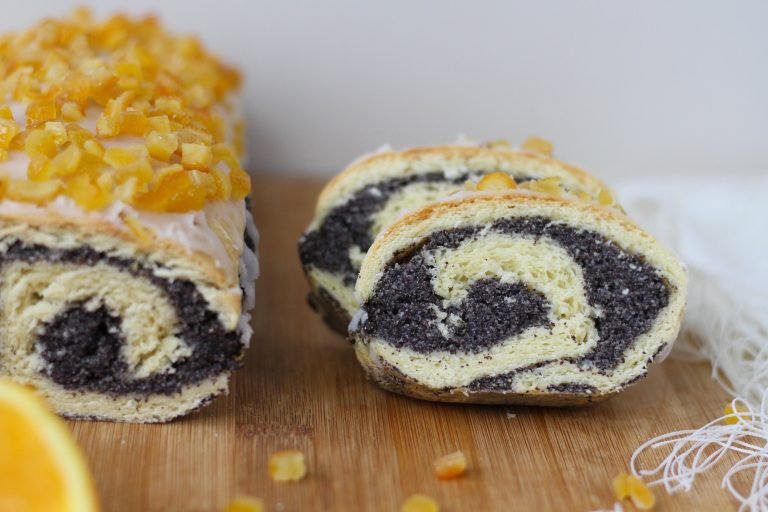 Christmas poppy roll
