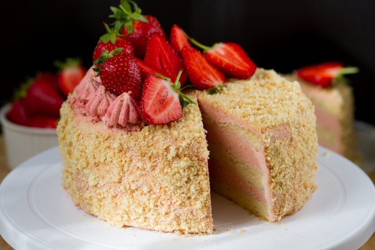 Cake with strawberry cream