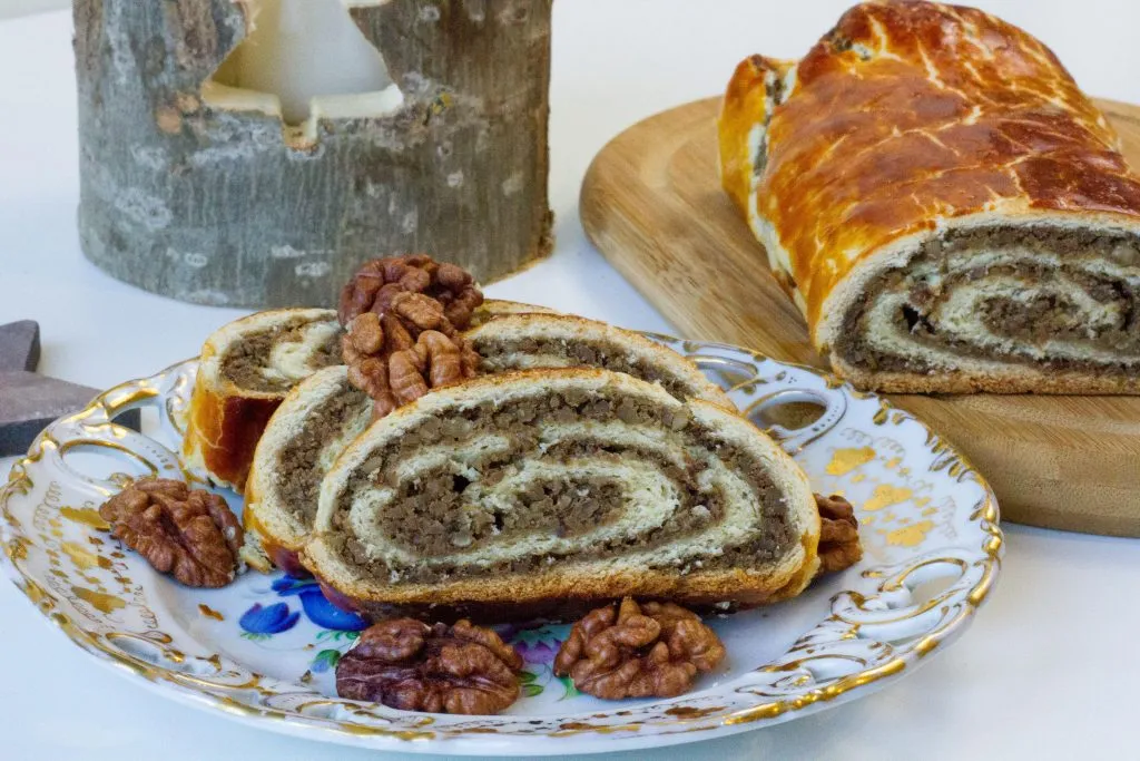 Hungarian bejgli