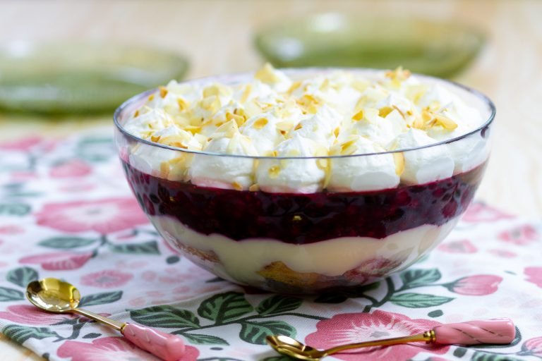 Trifle dessert