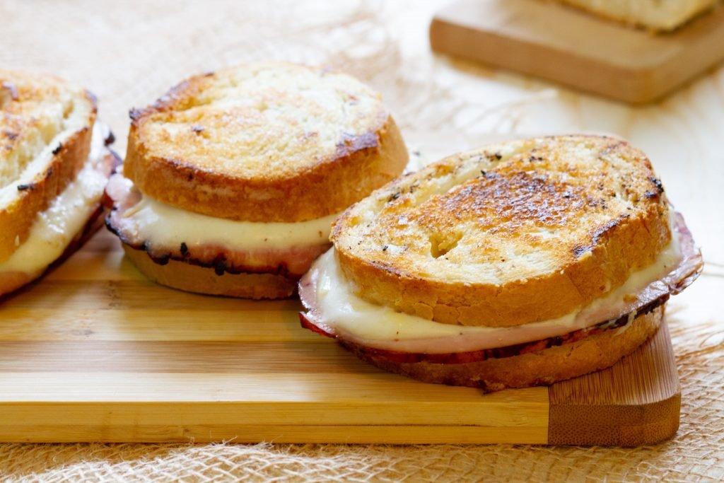 Croque monsieur with cheese
