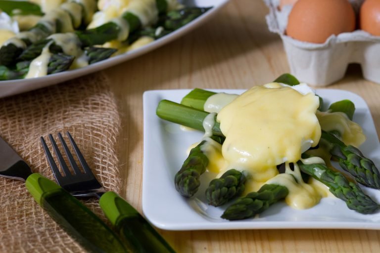 Green asparagus