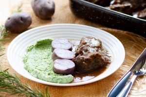 Slow cooked beef cheeks in red wine sauce
