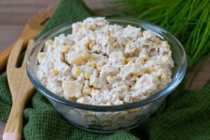 Tuna and pineapple salad recipe