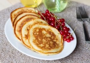 Pancakes with maple syrup