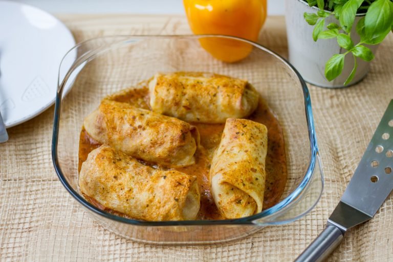 Pancakes filled with chicken