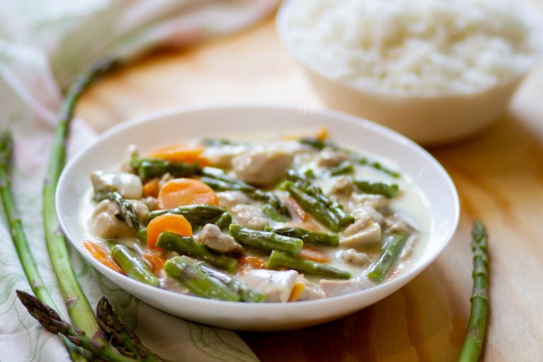 Chicken with asparagus