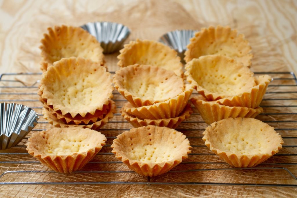 Simple shortcrust pastry tartlets