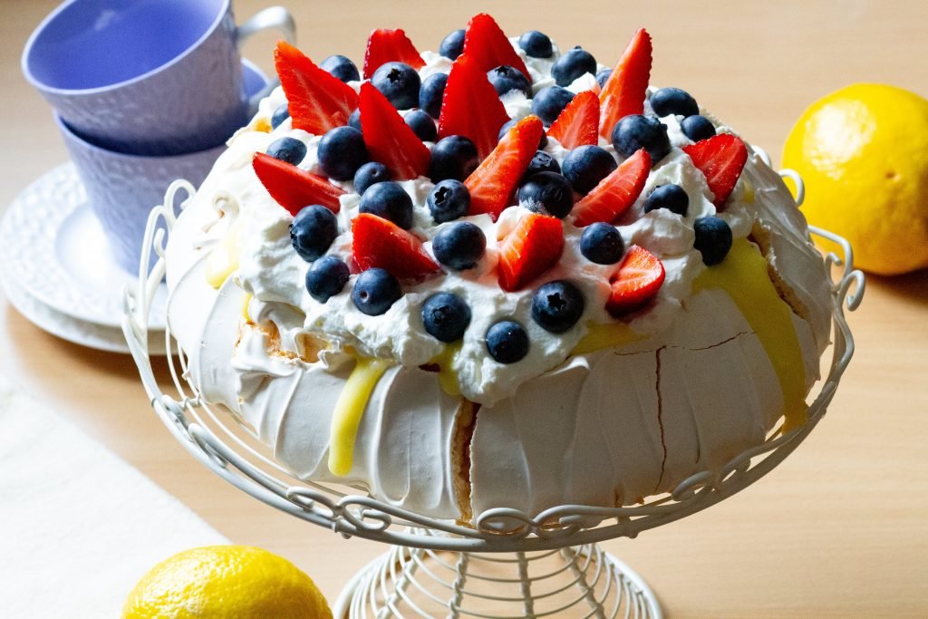 Pavlova meringue