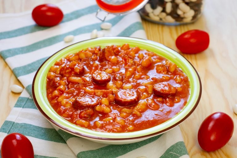 Baked beans made in Polish style