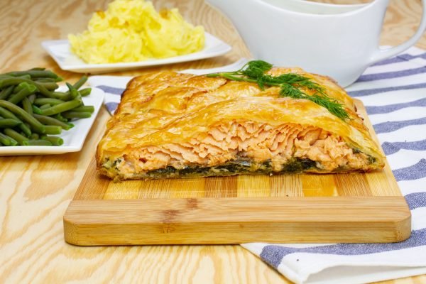 Salmon baked in puff pastry