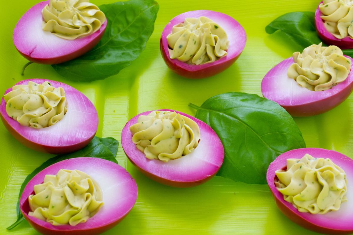 Beets pickled eggs ⋆ MeCooks Blog