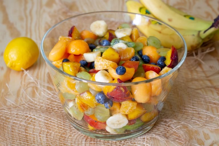 Fruit salad with fresh fruit