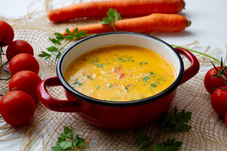 Soup with fresh tomatoes