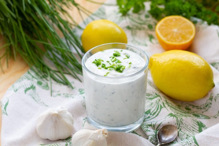 Garlic ranch dressing