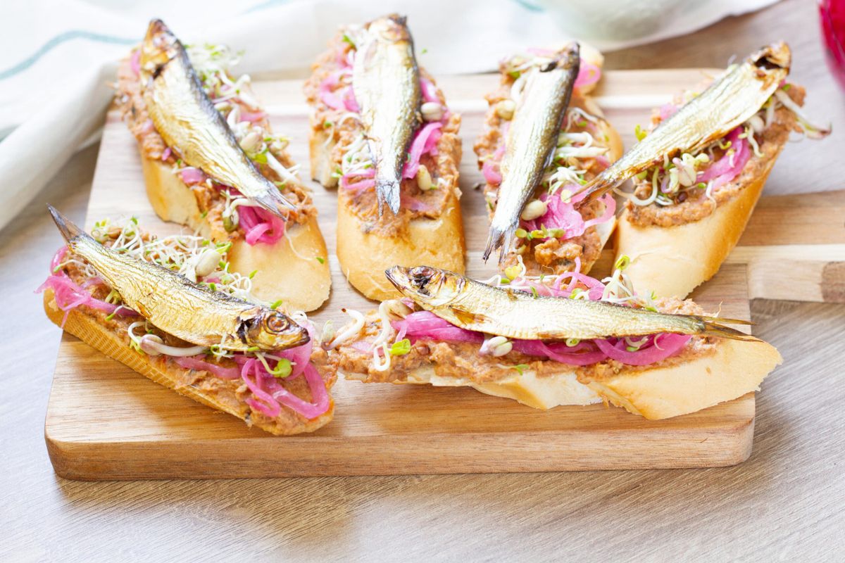 Smoked sprats spread