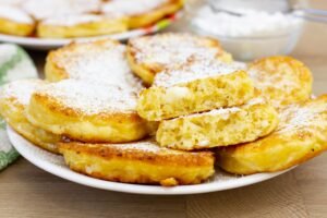 Recipe for fluffy pancakes with cottage cheese