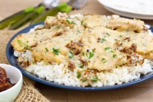 Chicken with sun-dried tomatoes and pickled peppercorns recipe