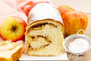 Recipe for apple brioche
