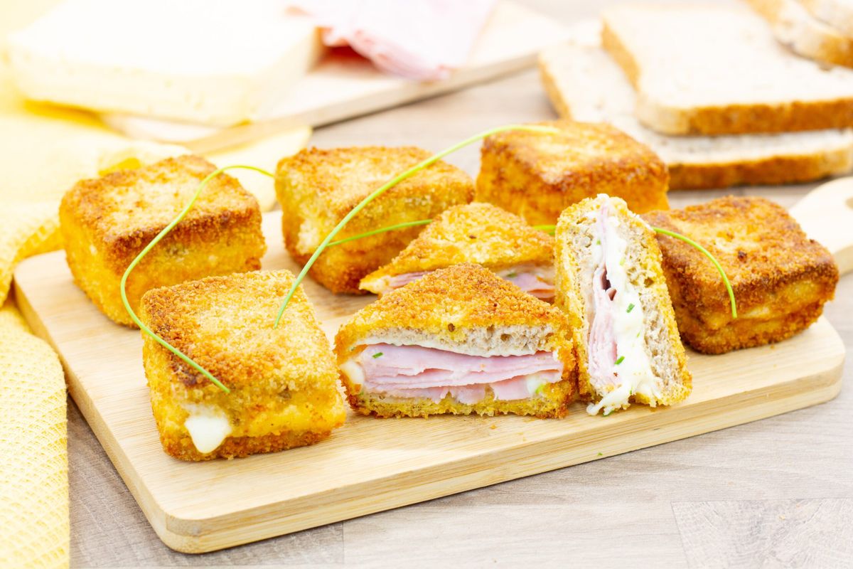 Fried mini sandwiches in breadcrumbs