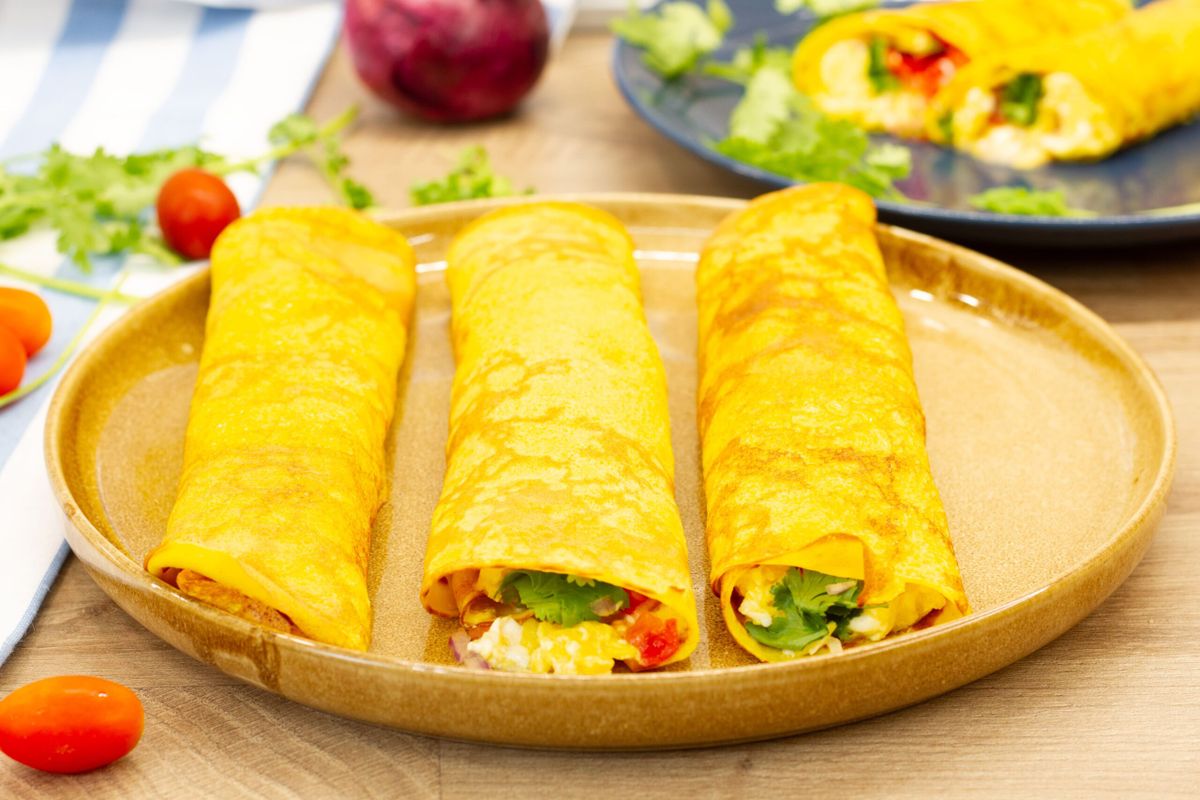 Crepes with scrambled eggs